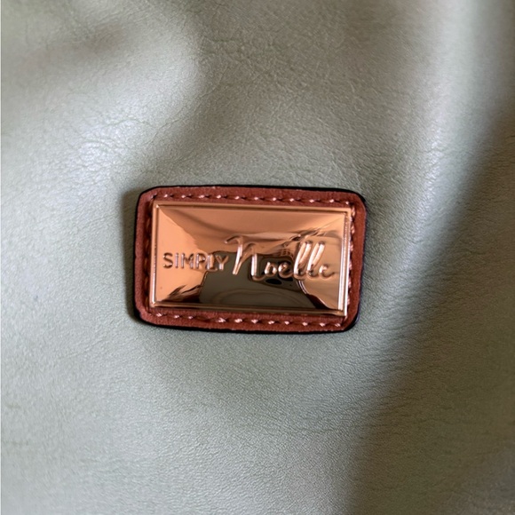 Simply Noelle Green and Brown Leather Shoulder Bag with Gold Hardware - Picture 2 of 5